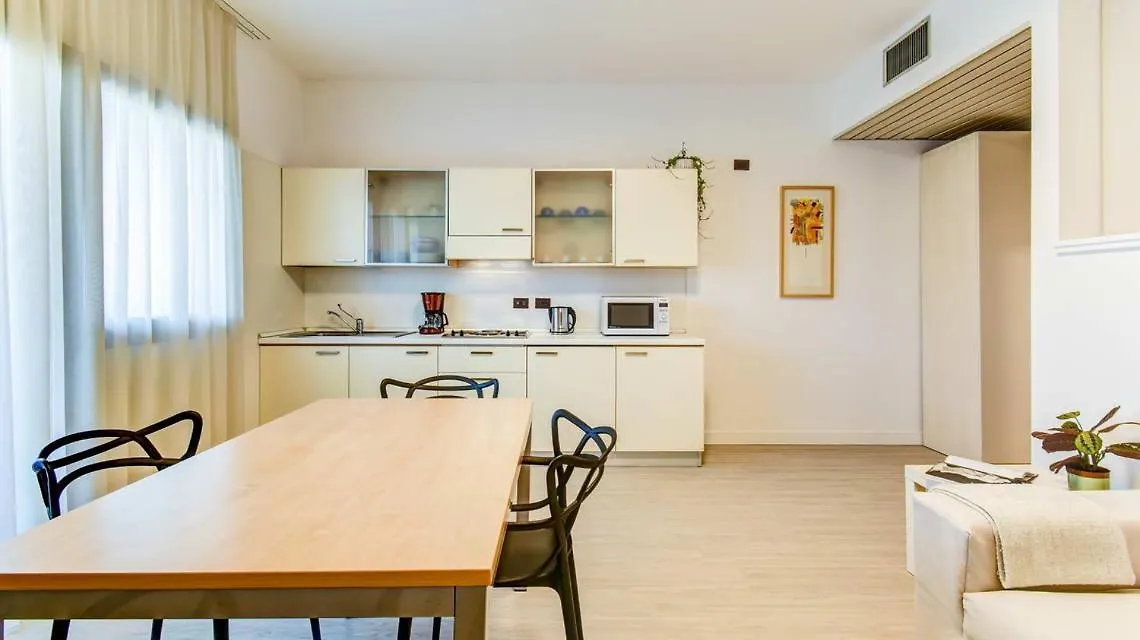 Residence Cristoforo Colombo Bassano del Grappa Aparthotel